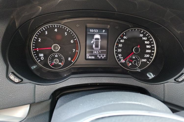 Used Volkswagen Sharan 2018 380TSI Comfort Edition 7-Seater Instrument Cluster