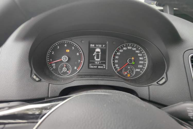 Used Volkswagen Sharan 2018 380TSI Enjoyment Edition Premium 7-Seater Instrument Cluster