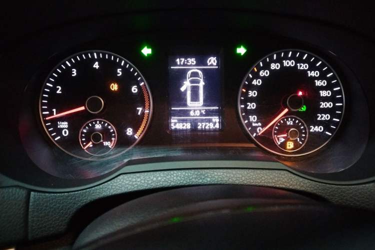 Used Volkswagen Sharan 2018 Revised Version 380TSI Comfort Edition 7-Seater Instrument Cluster