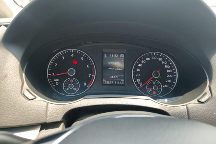 Used Volkswagen Sharan 2018 380TSI Comfort Edition 7-Seater Instrument Cluster