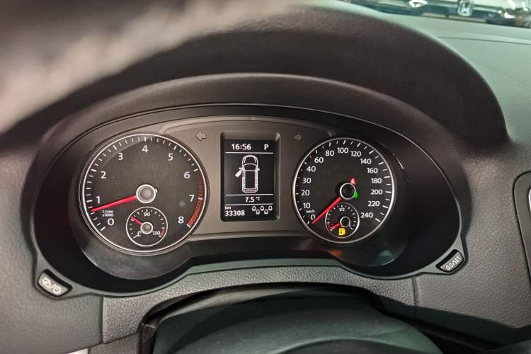 Used Volkswagen Sharan 2018 280TSI Enjoyment Model 7 Seats Instrument Cluster