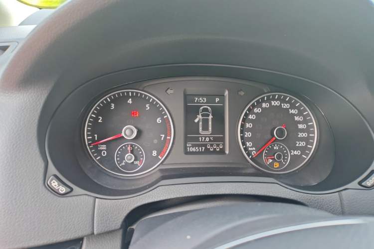 Used Volkswagen Sharan 2018 380TSI Enjoyment Edition Premium 7-Seater Instrument Cluster