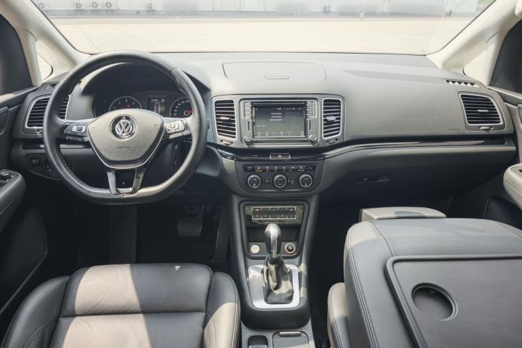 Used Volkswagen Sharan 2018 380TSI Enjoyment Edition Premium 7-Seater Interior 3
