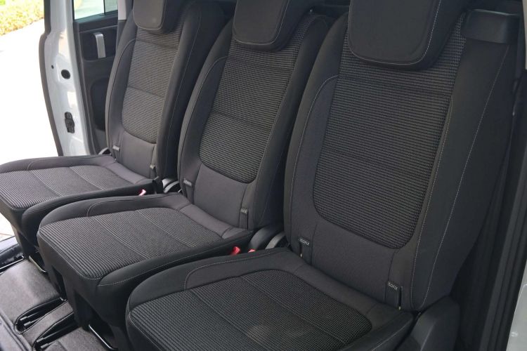 Used Volkswagen Sharan 2018 Revised Version 380TSI Comfort Edition 7-Seater Interior 5