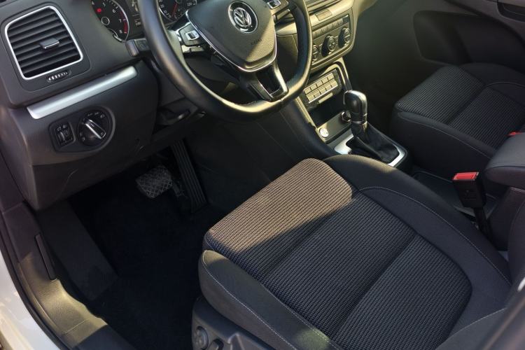 Used Volkswagen Sharan 2018 Revised Version 380TSI Comfort Edition 7-Seater Interior 6