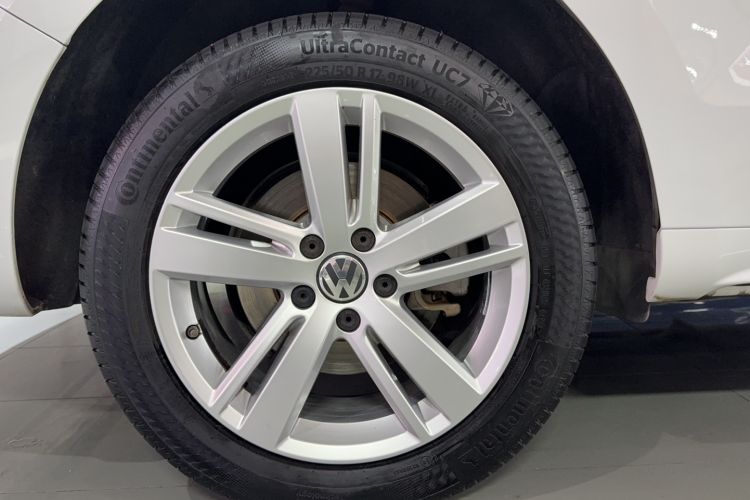 Used Volkswagen Sharan 2018 Revised Version 380TSI Comfort Edition 7-Seater Interior 8