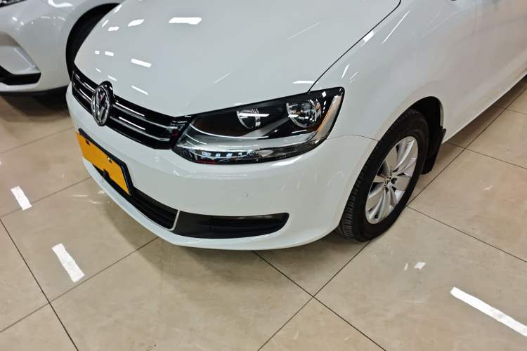 Used Volkswagen Sharan 2018 280TSI Enjoyment Model 7 Seats Left Front Headlight