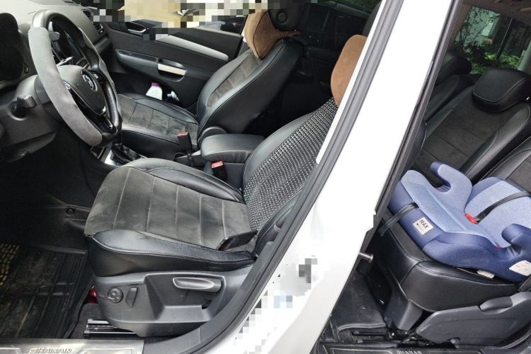 Used Volkswagen Sharan 2018 380TSI Comfort Edition 7-Seater Left Front Seat