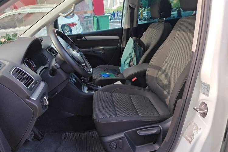 Used Volkswagen Sharan 2018 380TSI Comfort Edition 7-Seater Left Front Seat