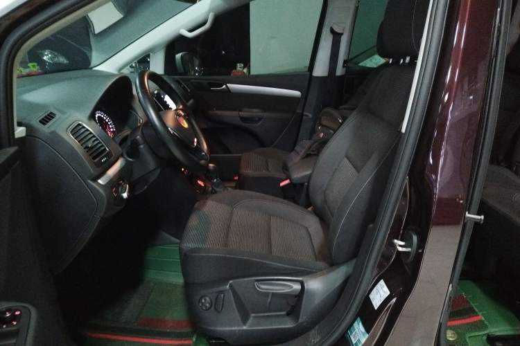 Used Volkswagen Sharan 2018 Revised Version 380TSI Comfort Edition 7-Seater Left Front Seat