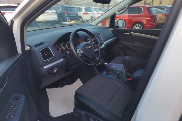 Used Volkswagen Sharan 2018 380TSI Comfort Edition 7-Seater Left Front Seat