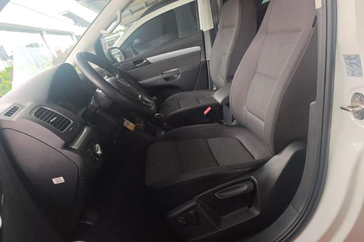 Used Volkswagen Sharan 2018 380TSI Comfort Edition 7-Seater Left Front Seat