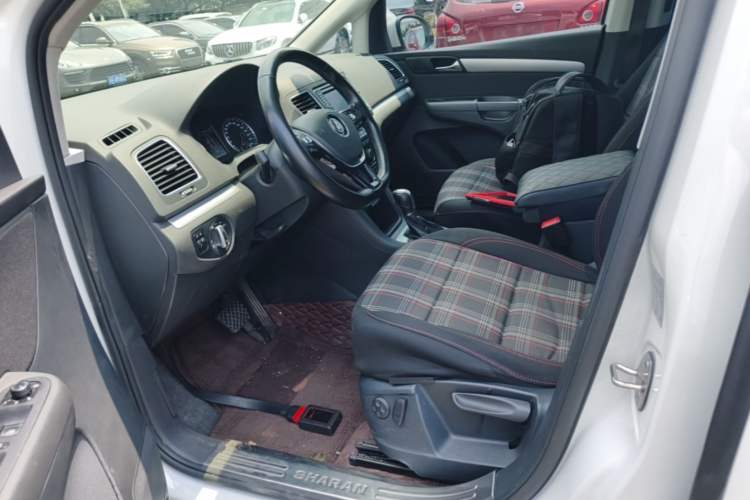 Used Volkswagen Sharan 2018 380TSI Comfort Edition 7-Seater Left Front Seat