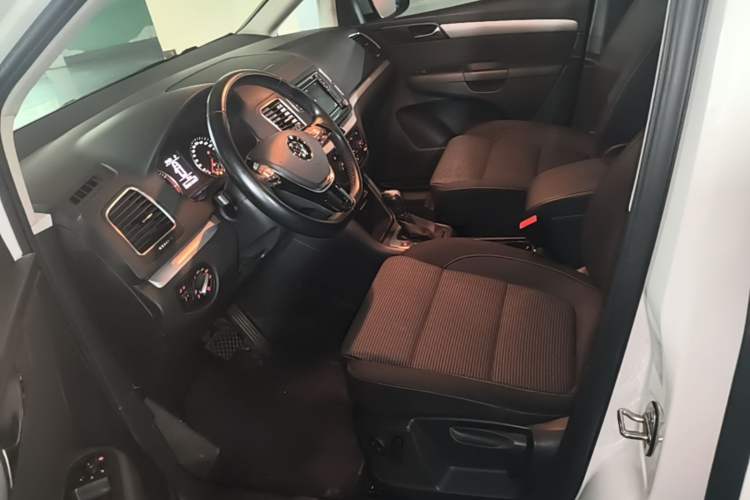 Used Volkswagen Sharan 2018 380TSI Comfort Edition 7-Seater Left Front Seat
