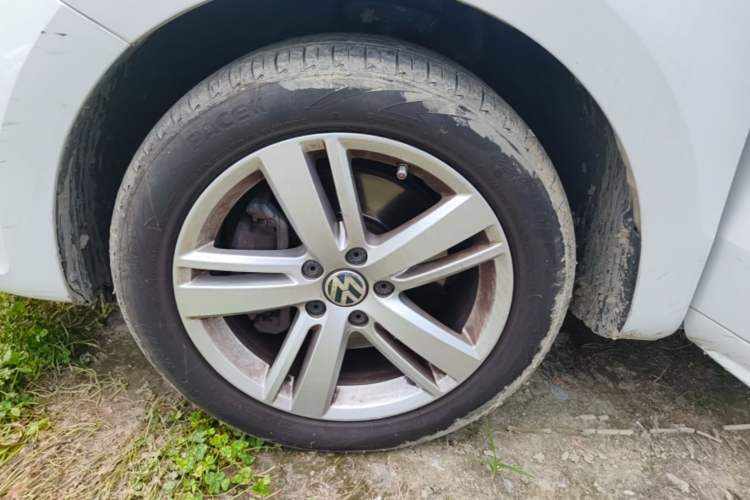 Used Volkswagen Sharan 2018 380TSI Comfort Edition 7-Seater Left Front Wheel Hub
