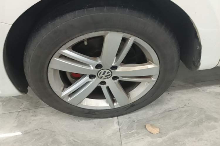 Used Volkswagen Sharan 2018 380TSI Comfort Edition 7-Seater Left Front Wheel Hub