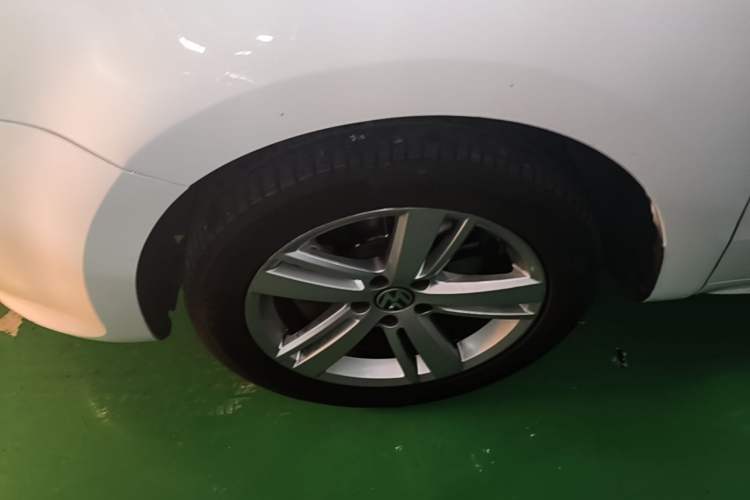 Used Volkswagen Sharan 2018 380TSI Comfort Edition 7-Seater Left Front Wheel Hub