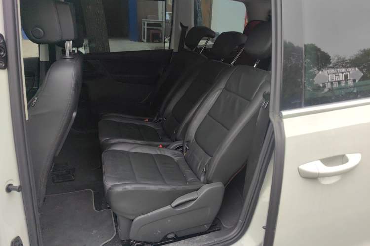 Used Volkswagen Sharan 2018 380TSI Enjoyment Edition Premium 7-Seater Left Rear Seat