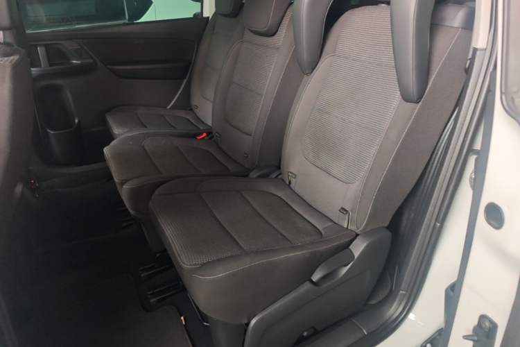 Used Volkswagen Sharan 2018 380TSI Comfort Edition 7-Seater Left Rear Seat