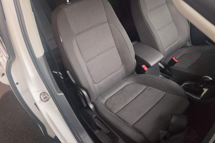 Used Volkswagen Sharan 2018 380TSI Comfort Edition 7-Seater Right Front Seat