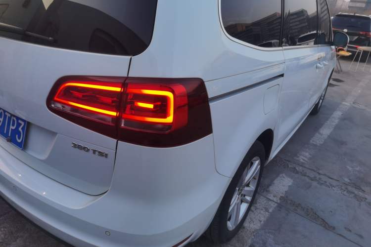 Used Volkswagen Sharan 2018 380TSI Comfort Edition 7-Seater Right Rear Taillight