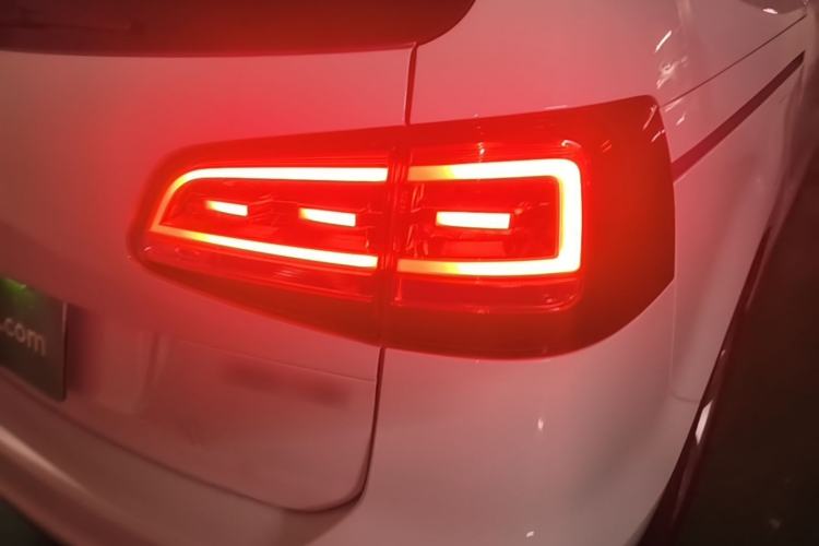 Used Volkswagen Sharan 2018 380TSI Comfort Edition 7-Seater Right Rear Taillight