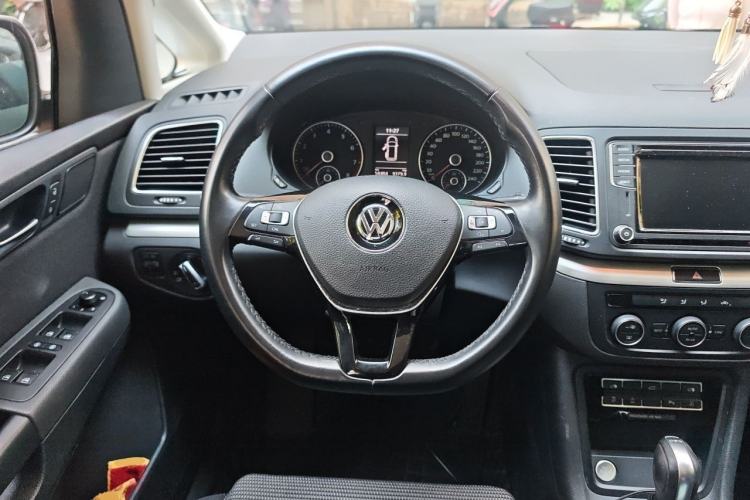 Used Volkswagen Sharan 2018 Revised Version 380TSI Comfort Edition 7-Seater Steering Wheel