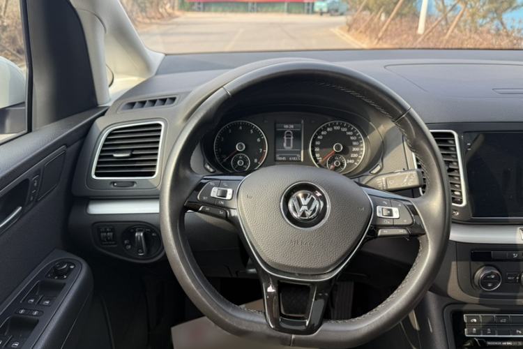 Used Volkswagen Sharan 2018 Revised Version 380TSI Comfort Edition 7-Seater Steering Wheel