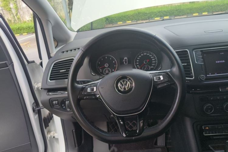 Used Volkswagen Sharan 2018 380TSI Enjoyment Edition Premium 7-Seater Steering Wheel