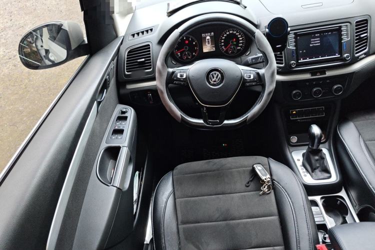 Used Volkswagen Sharan 2018 380TSI Comfort Edition 7-Seater Steering Wheel