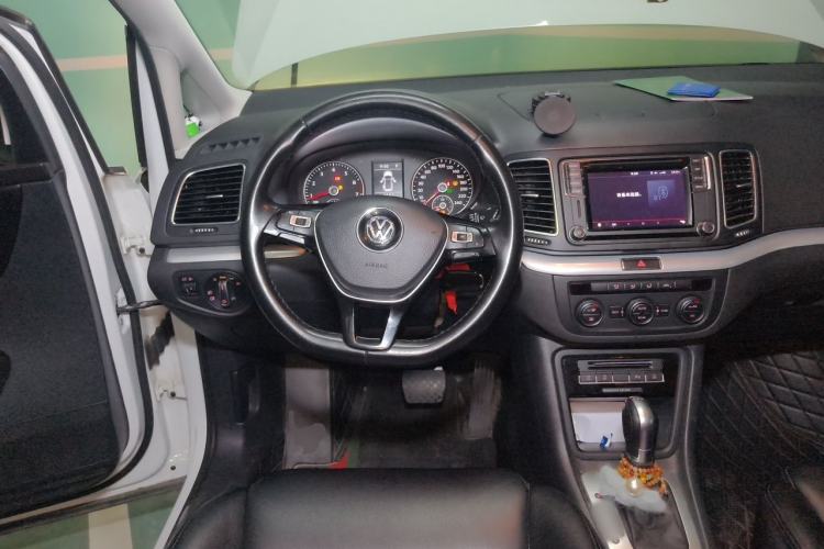 Used Volkswagen Sharan 2018 280TSI Enjoyment Model 7 Seats Steering Wheel