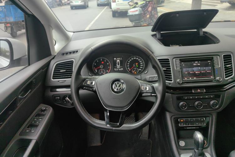 Used Volkswagen Sharan 2018 380TSI Enjoyment Edition Premium 7-Seater Steering Wheel