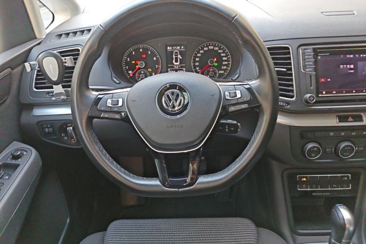 Used Volkswagen Sharan 2018 380TSI Comfort Edition 7-Seater Steering Wheel