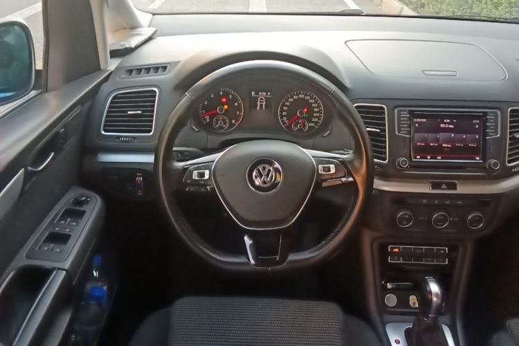 Used Volkswagen Sharan 2018 Revised Version 380TSI Comfort Edition 6-Seater Steering Wheel