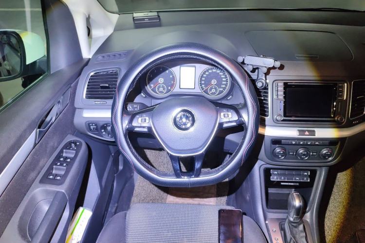 Used Volkswagen Sharan 2018 380TSI Comfort Edition 6-Seater Steering Wheel