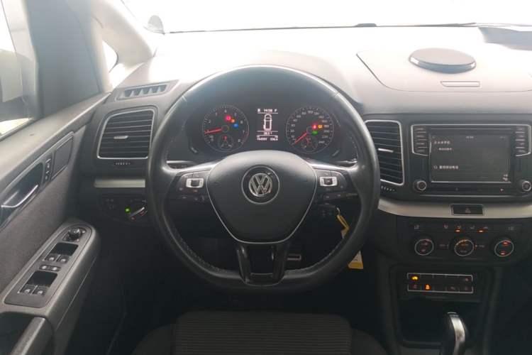 Used Volkswagen Sharan 2018 380TSI Comfort Edition 7-Seater Steering Wheel