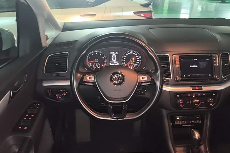 Used Volkswagen Sharan 2018 380TSI Comfort Edition 7-Seater Steering Wheel