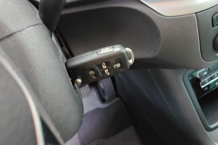 Used Volkswagen Sharan 2018 380TSI Comfort Edition 7-Seater Vehicle Key