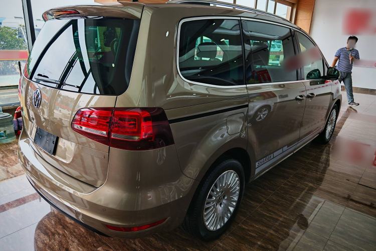 Used Volkswagen Sharan 2018 380TSI Comfort Edition 7-Seater Exterior 2