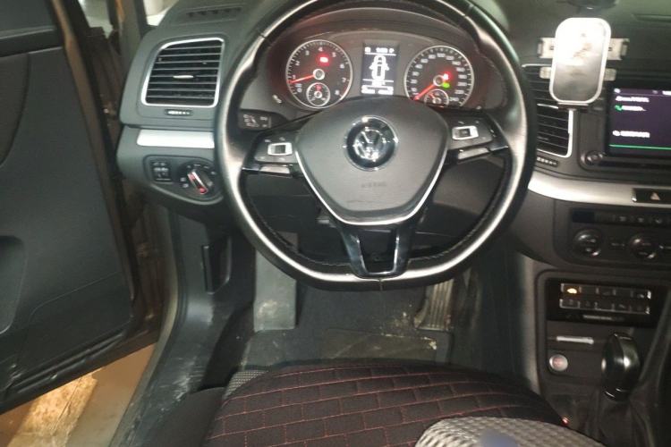 Used Volkswagen Sharan 2018 380TSI Comfort Edition 7-Seater Steering Wheel