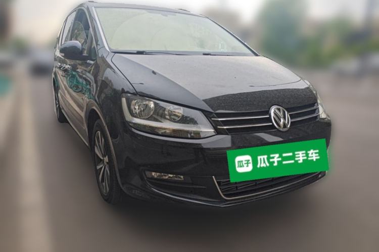 Used Volkswagen Sharan 2019 380TSI Comfort Edition 7-Seater Front Right 45 Deg