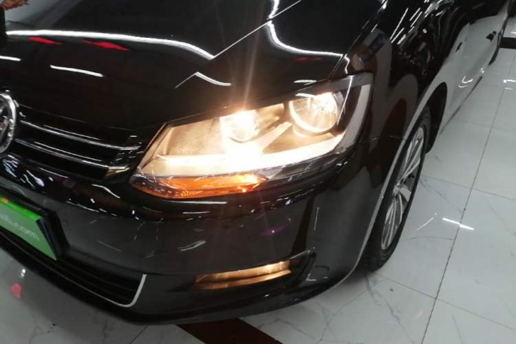 Used Volkswagen Sharan 2019 380TSI Comfort Edition 7-Seater Left Front Headlight