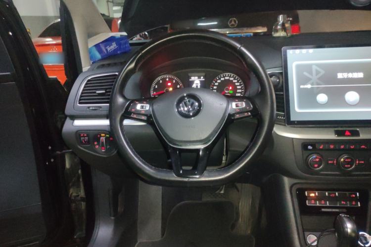 Used Volkswagen Sharan 2019 380TSI Comfort Edition 7-Seater Steering Wheel