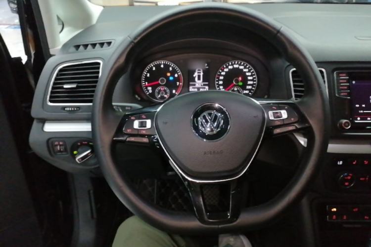 Used Volkswagen Sharan 2019 380TSI Comfort Edition 7-Seater Steering Wheel