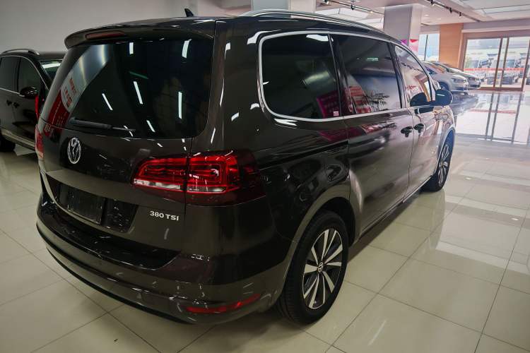 Used Volkswagen Sharan 2019 380TSI Comfort Edition 7-Seater Exterior 1