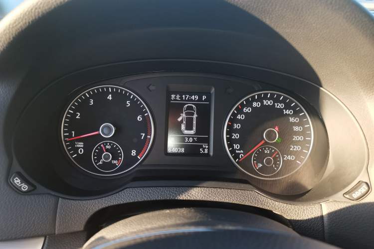 Used Volkswagen Sharan 2019 380TSI Comfort Edition 7-Seater Instrument Cluster