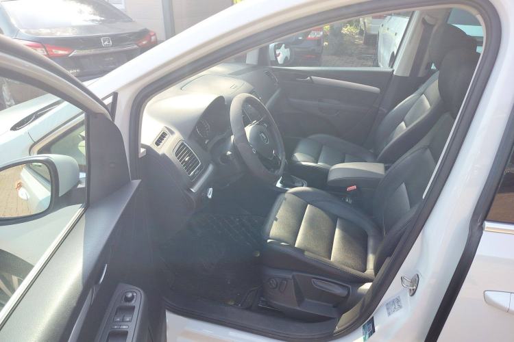 Used Volkswagen Sharan 2019 380TSI Comfort Edition 7-Seater Driver Seat