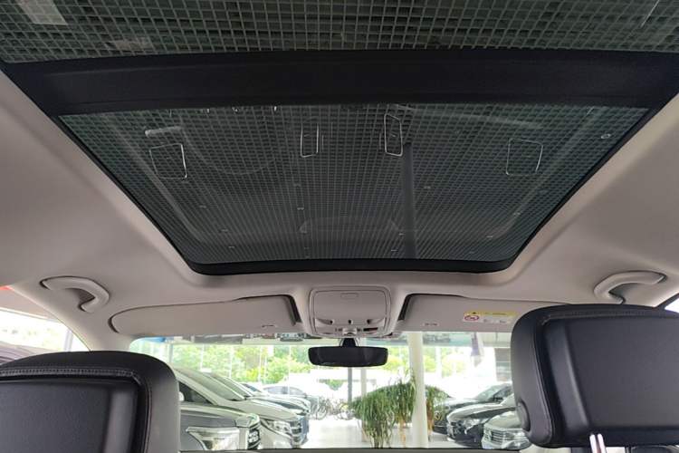 Used Volkswagen Sharan 2019 380TSI Comfort Edition 7-Seater Headliner