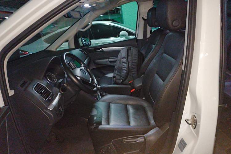 Used Volkswagen Sharan 2019 380TSI Comfort Edition 7-Seater Left Front Seat