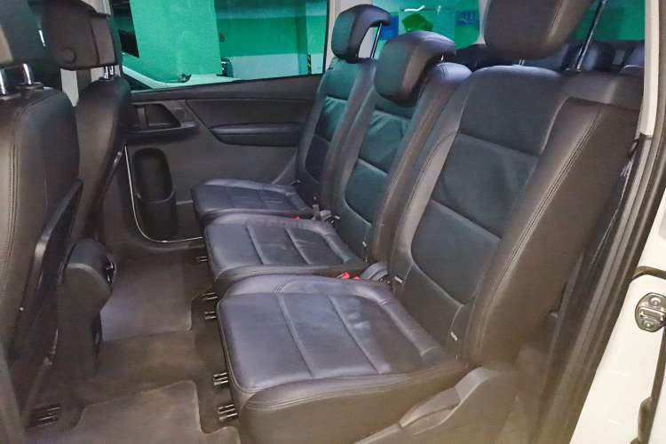 Used Volkswagen Sharan 2019 380TSI Comfort Edition 7-Seater Left Rear Seat